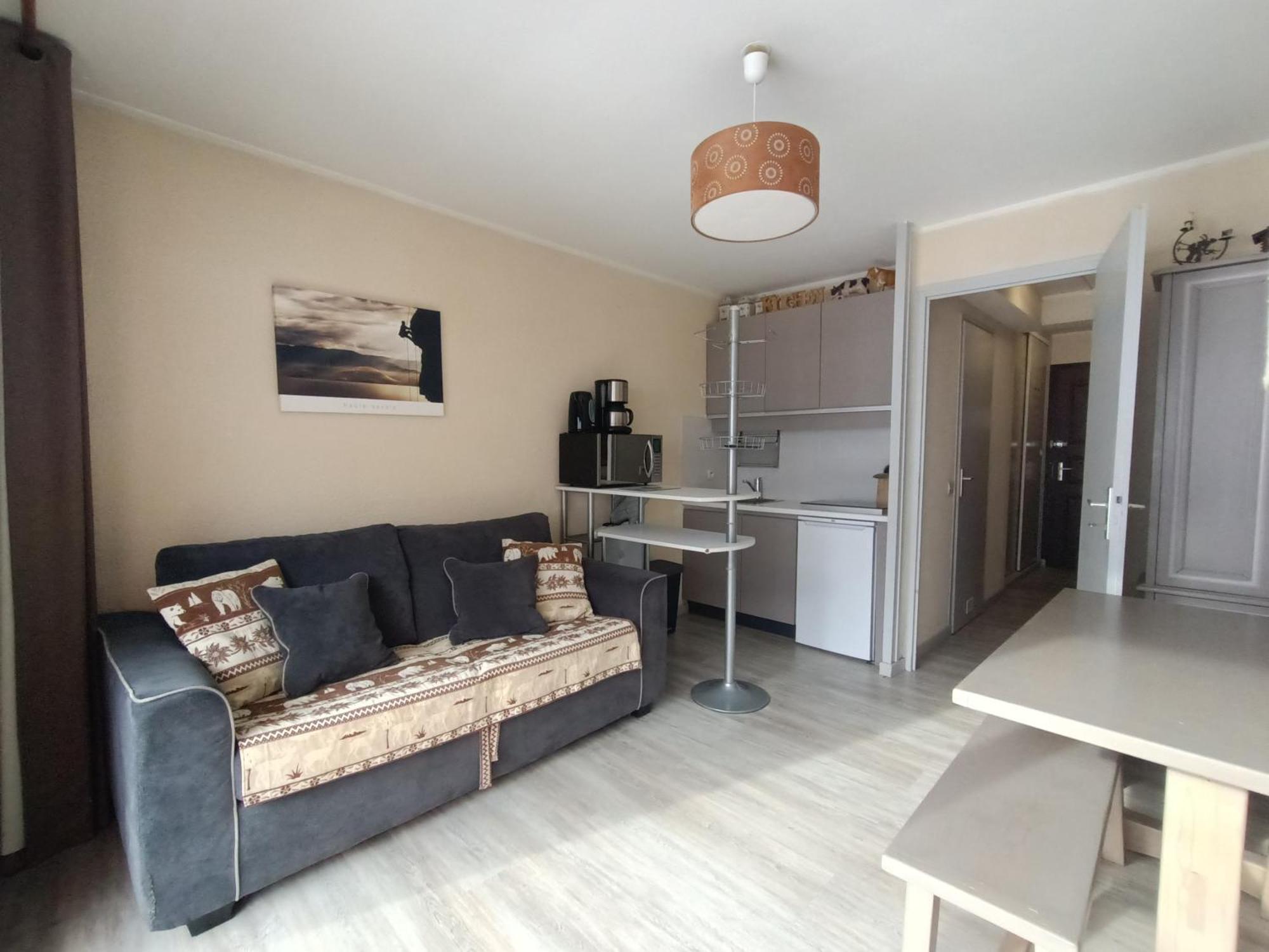 Studio Chatel Room photo